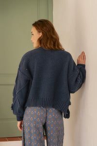 Jaase Cozy Knit Cardi Floral navy blue – model back shot