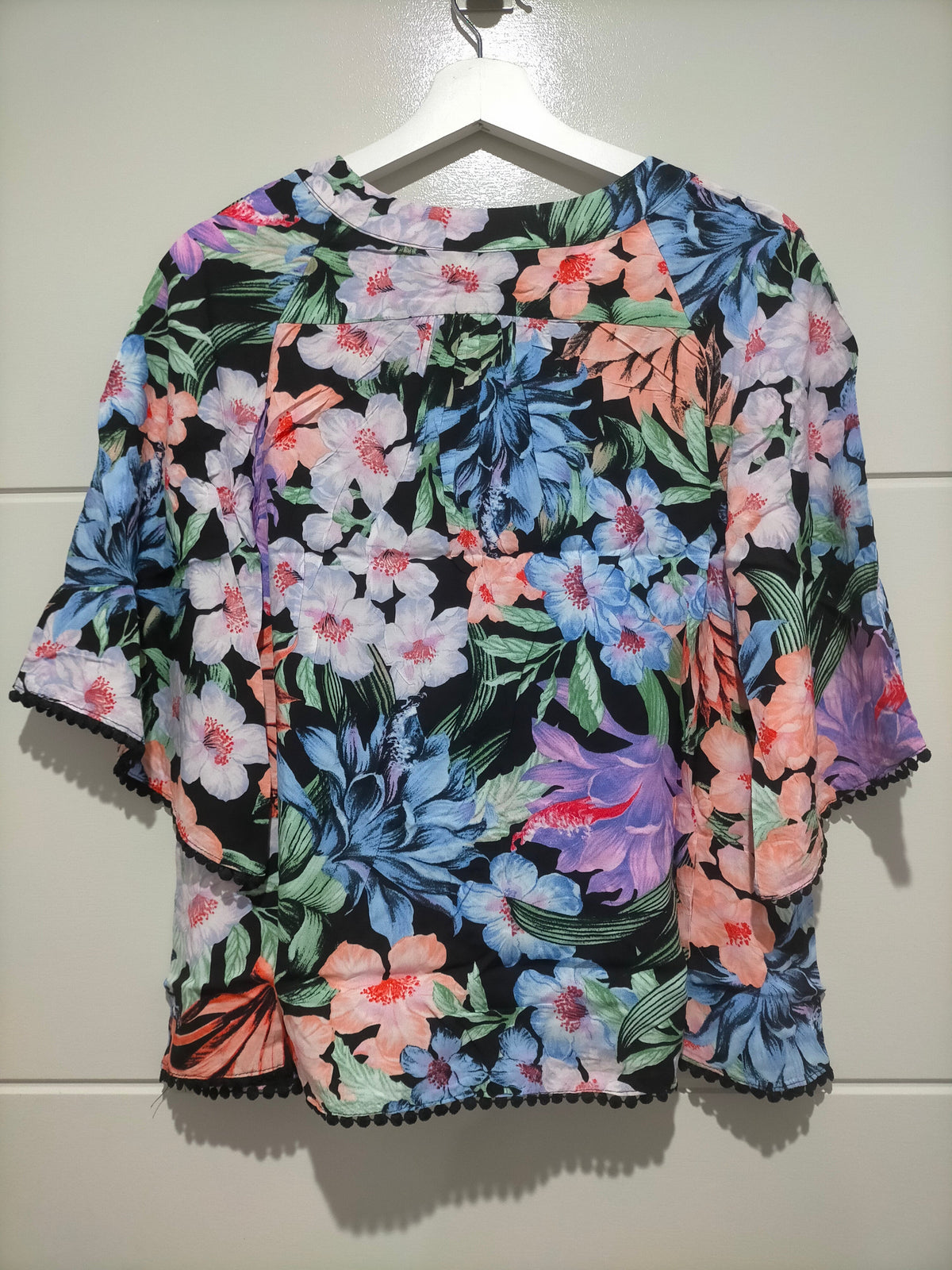 Gabriella Top Midnight Tropics Print Kenzie Tenzie