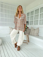 Bee Blouse Harlowe print