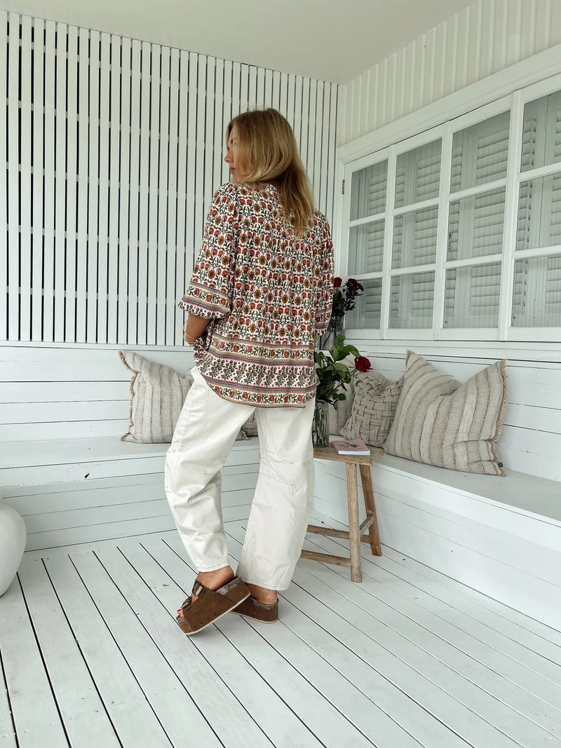 Bee Blouse Harlowe print