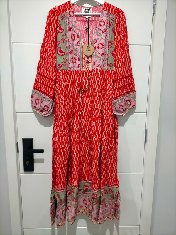 Teresa Lace Maxi Dress ~ Zelie Print