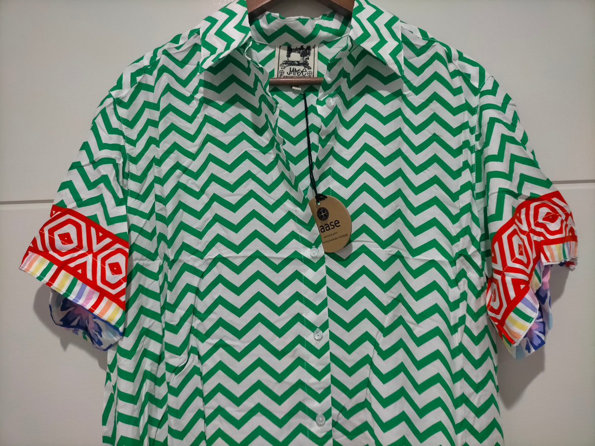 Lola Shirt ~ Ziggy Za Print