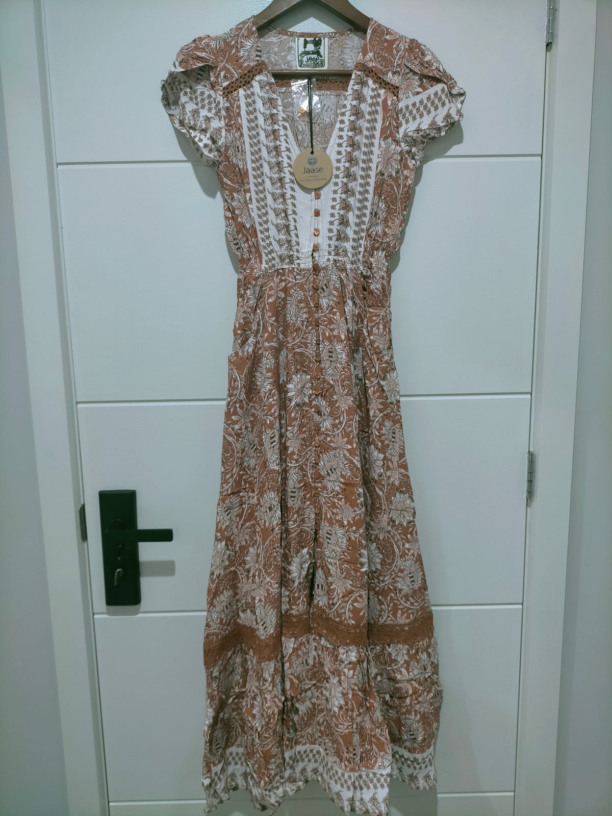 Carmen Maxi Dress ~ Indah Print