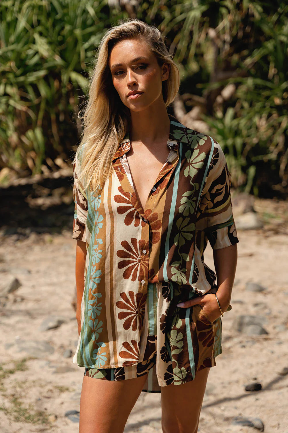 Flora Shorts Cacao Mist Print