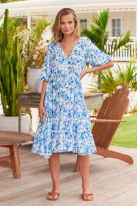 Jaase Monday Midi Dress blue prairie print – model editorial lifestyle shot 
