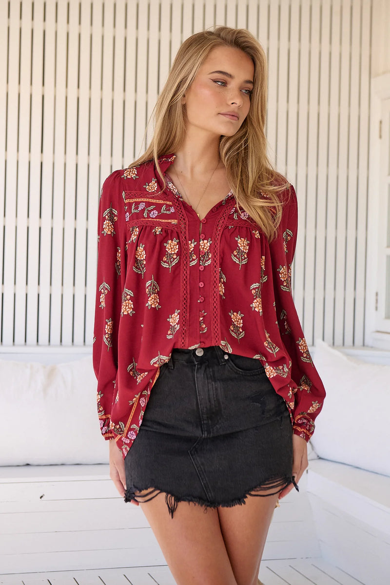 Bee Blouse Grenache print