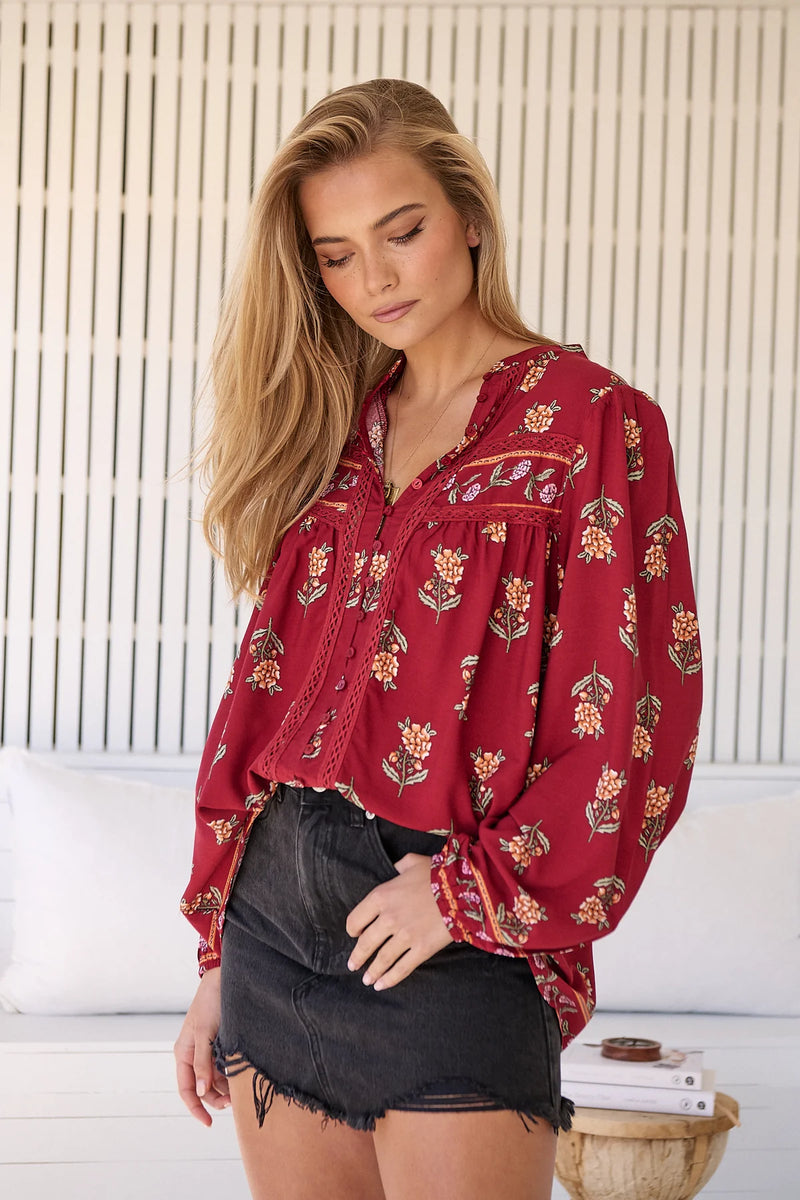 Bee Blouse Grenache print