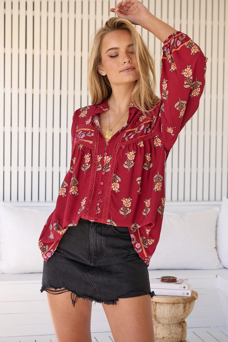 Bee Blouse Grenache print