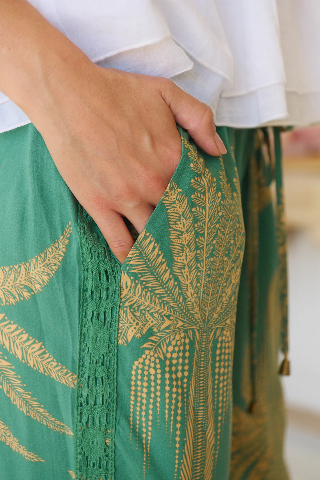 Cici Lace Pants ~ Island Luxe print