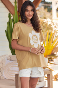 Vintage Tee ~ Here comes the Sun ~ Caramel