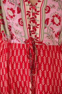 Teresa Lace Maxi Dress ~ Zelie Print