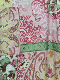 Marbella Blouse Paisley Pink print – flat lay close-up of paisley pattern