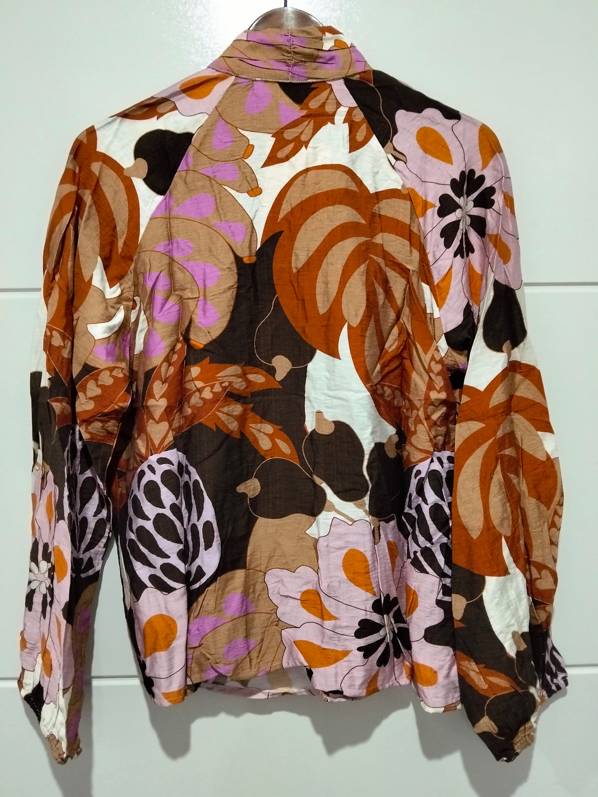 Oslo Blouse Picasso print – flat lay back view