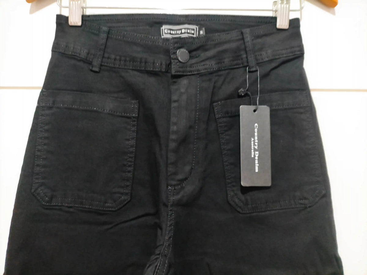 Sailor Wide Leg Pocket Jeans black – flat lay close-up of front waistband and pocket detail