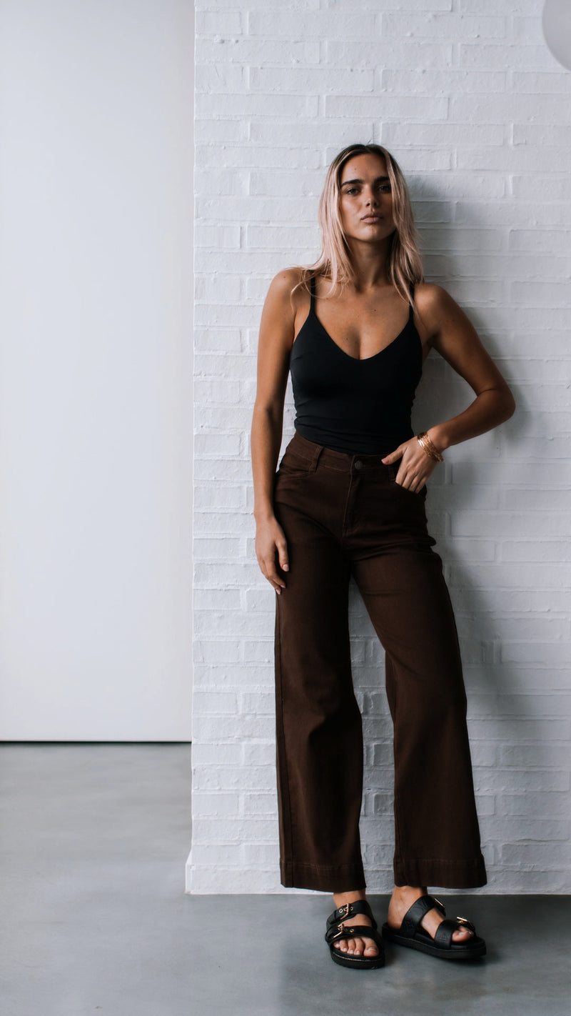 Brownstone Straight Leg Flare Jeans - Chocolate
