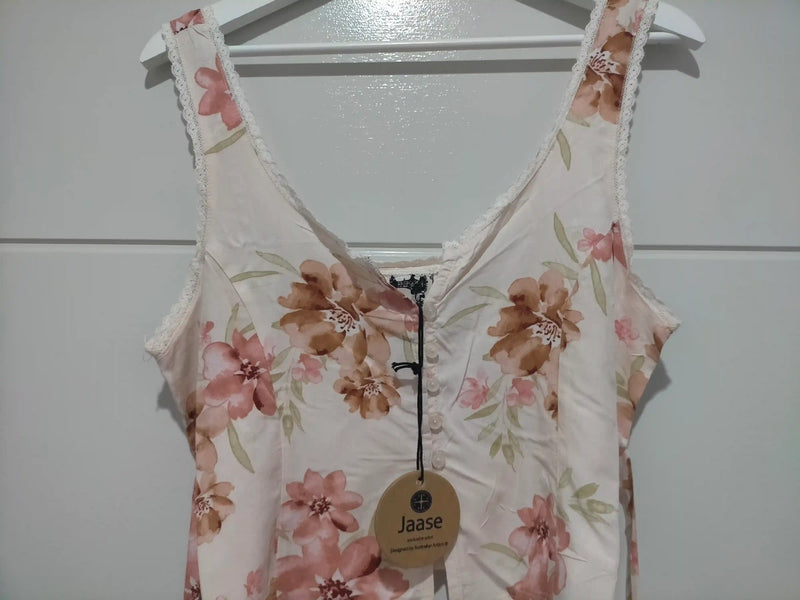Ettie Top Love Story Print
