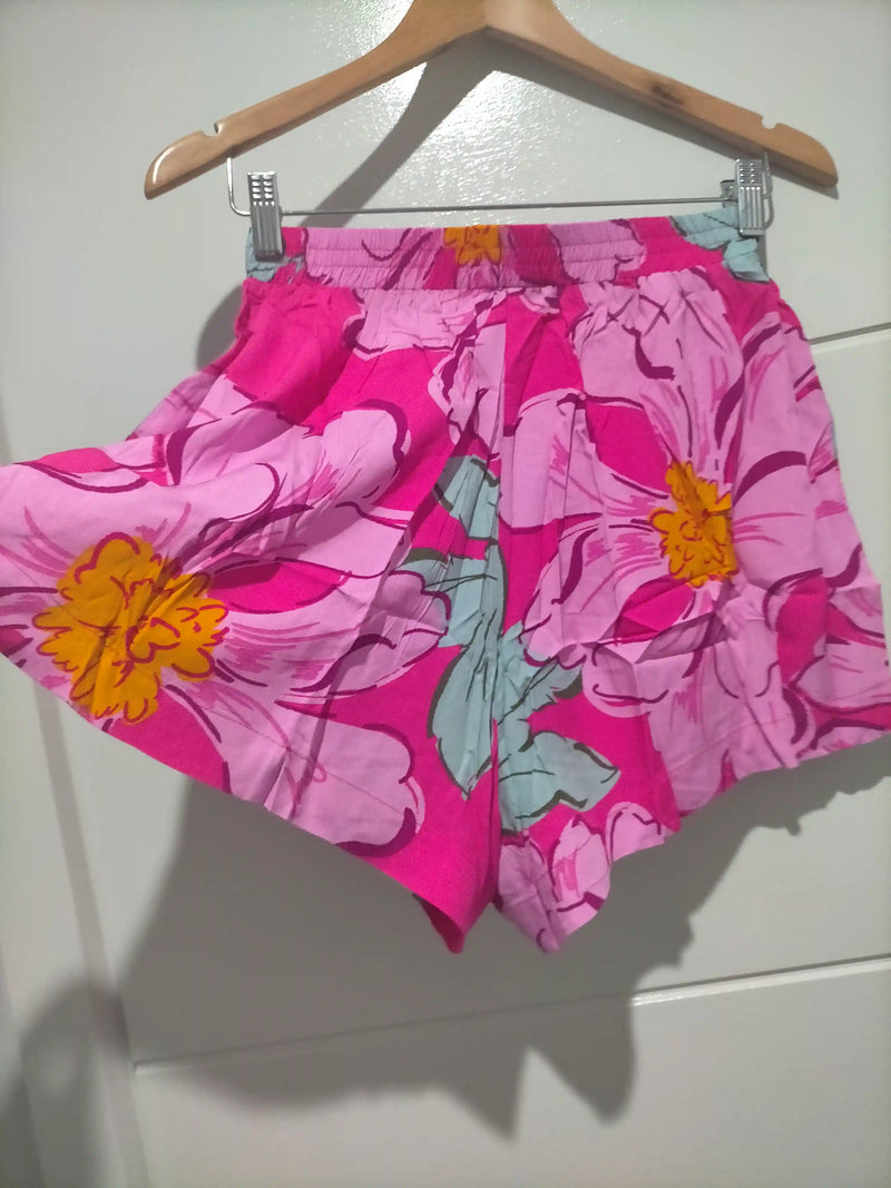 Flora Shorts Rosebud Print