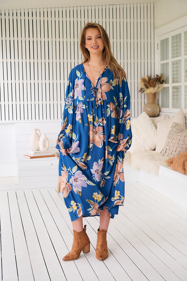 Jaase Penny Midi Dress Georgia print – model front full view