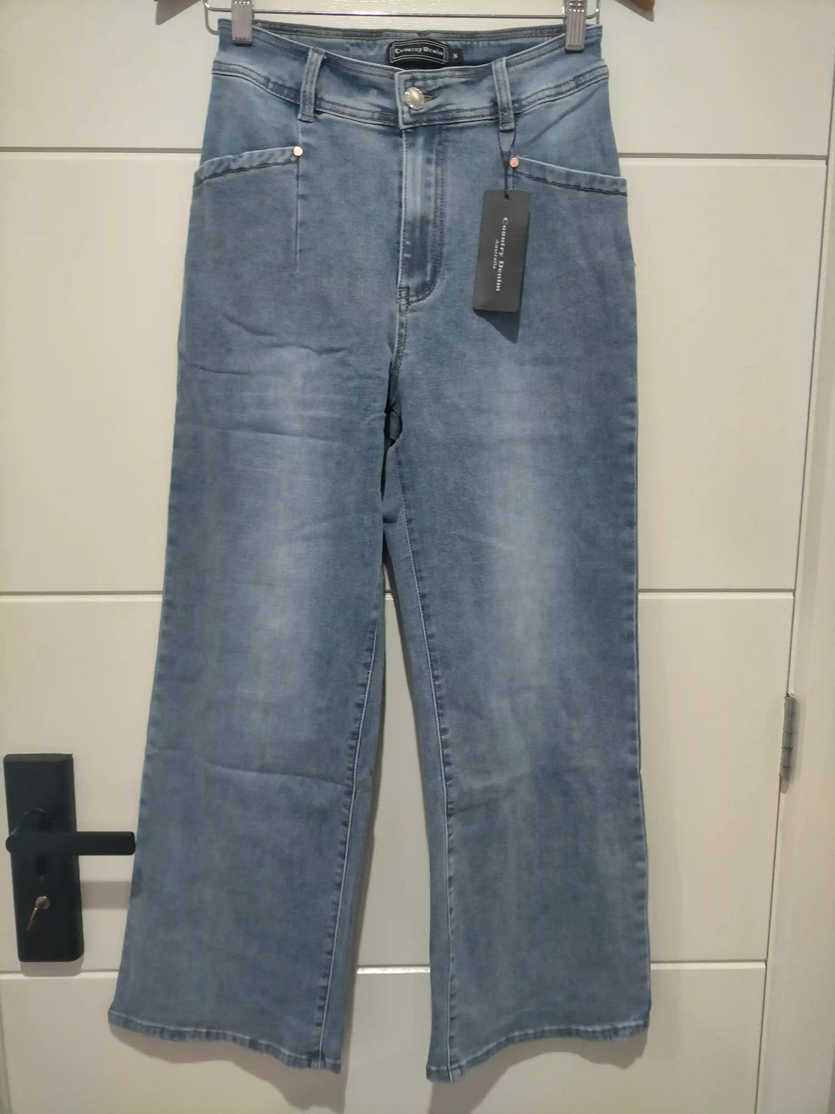 J-Lo Wide Leg Crop Jeans ~ Vintage Mid Blue