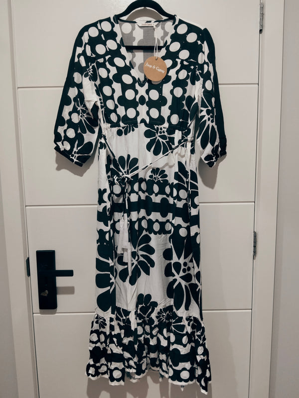 Mr Porter Maxi Dress ~ Black and White print