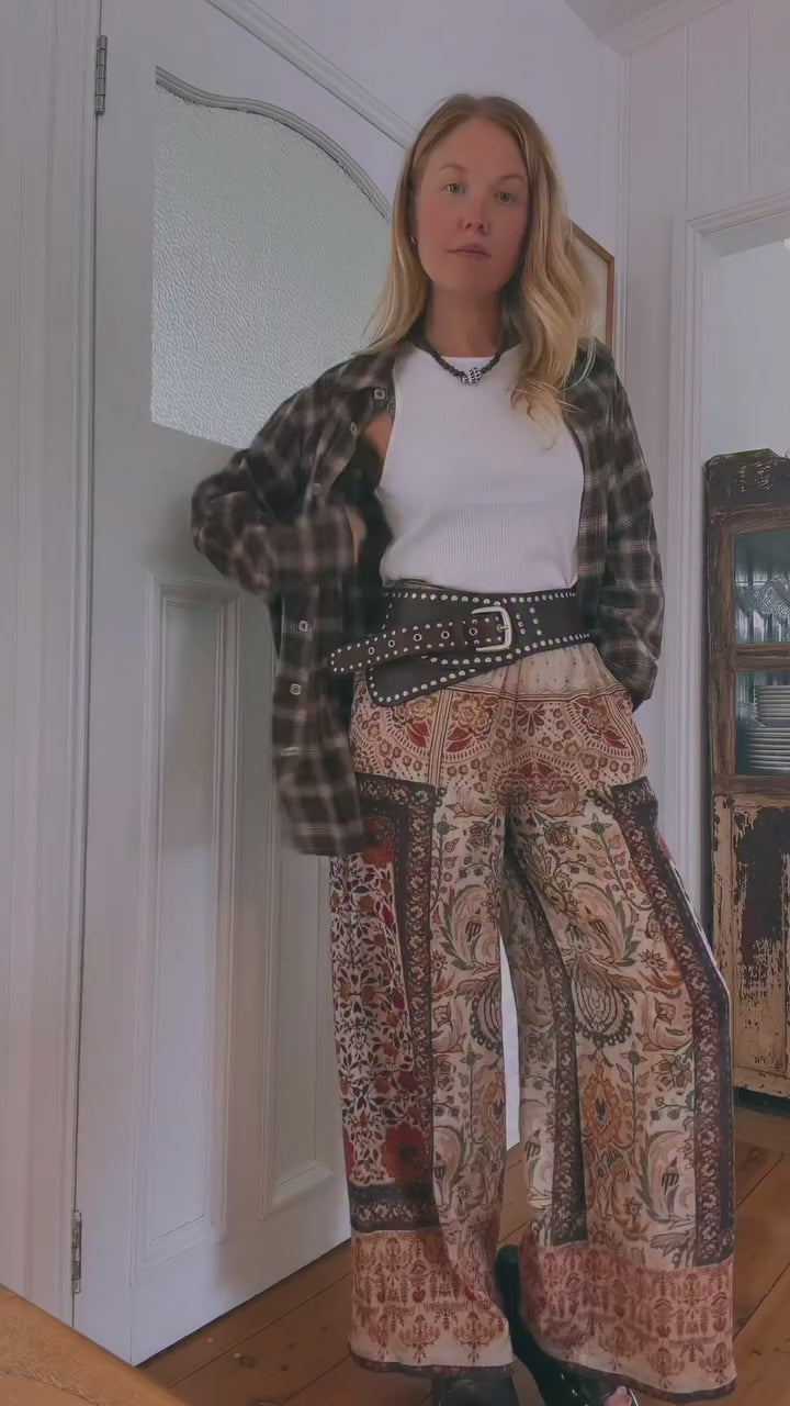 Video of Jaase Canyon Austin Flannel Shirt chocolate by Jaase – fit and styling