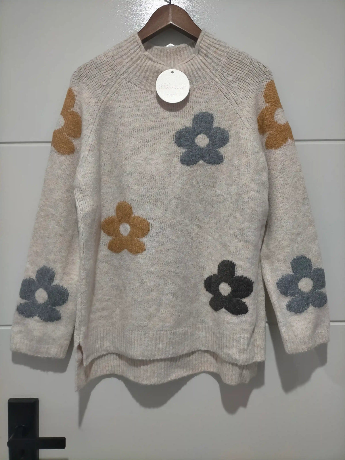 Sacha Daisy Knit Jumper - Oatmeal